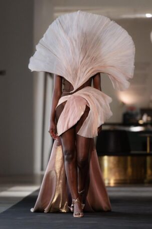 1/14 | Rasmus Georgiadis Spring 2026 | Courtesy of Stockholm Fashion Week Rasmus Georgiadis Spring 2026 | Courtesy of Stockholm Fashion Week