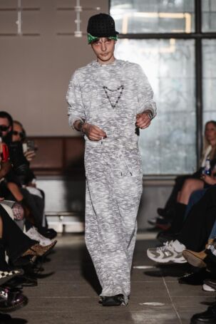 2/15 | SEAMS Spring 2026 | Courtesy of Stockholm Fashion Week SEAMS Spring 2026 | Courtesy of Stockholm Fashion Week