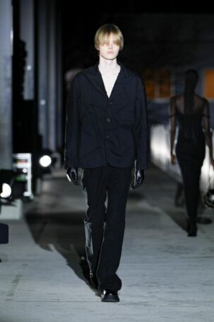 BASICKS Fall 2025 | Photo: Shun Mizuno | Courtesy of BASICKS BASICKS Fall 2025 | Photo: Shun Mizuno | Courtesy of BASICKS
