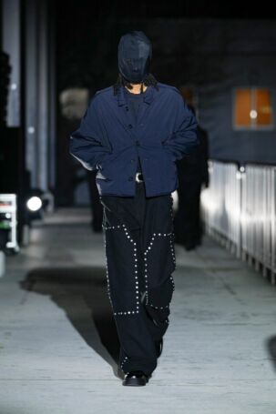 BASICKS Fall 2025 | Photo: Shun Mizuno | Courtesy of BASICKS BASICKS Fall 2025 | Photo: Shun Mizuno | Courtesy of BASICKS