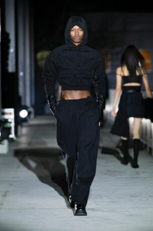 BASICKS Fall 2025 | Photo: Shun Mizuno | Courtesy of BASICKS BASICKS Fall 2025 | Photo: Shun Mizuno | Courtesy of BASICKS