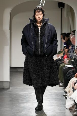 9/41 | HARUNOBUMURATA | Fall 2025 | Courtesy of HARUNOBUMURATA HARUNOBUMURATA | Fall 2025 | Courtesy of HARUNOBUMURATA