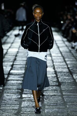 7/30 | Hummel 00 Fall 2025 | Photo: Ko Tsuchiya | Courtesy of Hummel 00 Hummel 00 Fall 2025 | Photo: Ko Tsuchiya | Courtesy of Hummel 00