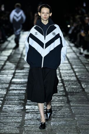 11/30 | Hummel 00 Fall 2025 | Photo: Ko Tsuchiya | Courtesy of Hummel 00 Hummel 00 Fall 2025 | Photo: Ko Tsuchiya | Courtesy of Hummel 00