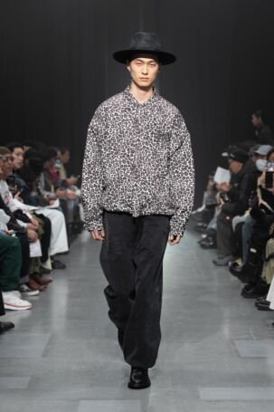 12/41 | MSML Fall 2025 | Photo Credit: JFWO Japan Fashion Week Organization MSML Fall 2025 | Photo Credit: JFWO Japan Fashion Week Organization