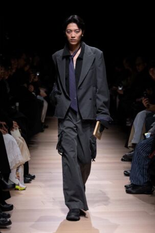 8/26 | Tamme Fall 2025 | Photo: Koji Shimamura | Courtesy of: Tamme Tamme Fall 2025 | Photo: Koji Shimamura | Courtesy of: Tamme