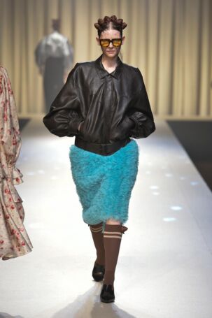 6/40 | VIVIANO Fall 2025 | Photo Credit: JFWO Japan Fashion Week Organization VIVIANO Fall 2025 | Photo Credit: JFWO Japan Fashion Week Organization