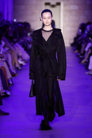 9/55 | Akris Fall 2025 | Photo: NOWFASHION.com Akris Fall 2025 | Photo: NOWFASHION.com
