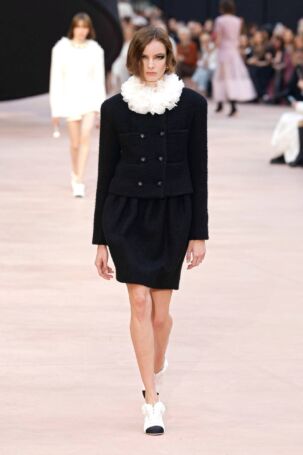 11/72 | Chanel Fall 2025 | Photo: NOWFASHION.com Chanel Fall 2025 | Photo: NOWFASHION.com