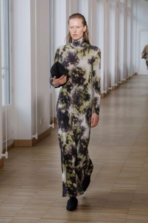 6/47 | Christian Wijnants | Fall 2025 | Courtesy of Christian Wijnants Christian Wijnants | Fall 2025 | Courtesy of Christian Wijnants