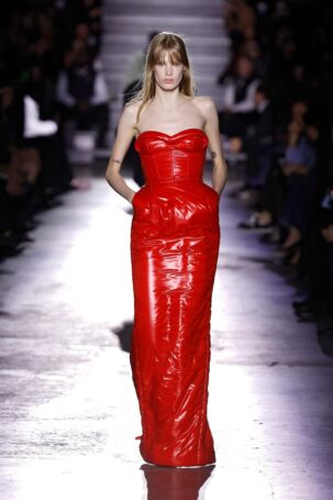 4/44 | Coperni Fall 2025 | Photo: NOWFASHION.com Coperni Fall 2025 | Photo: NOWFASHION.com