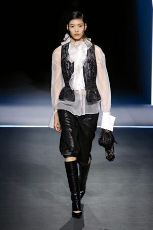 11/62 | Dior Fall 2025 | Photo: NOWFASHION.com Dior Fall 2025 | Photo: NOWFASHION.com