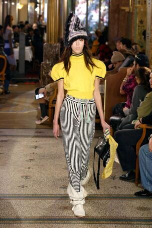 10/39 | Kiko Kostadinov Fall 2025 | Photo: NOWFASHION.com Kiko Kostadinov Fall 2025 | Photo: NOWFASHION.com