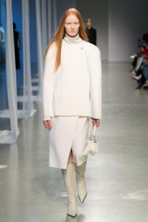 3/31 | KIMHĒKIM Fall 2025 | Photo: Dominique Maitre | Courtesy of KIMHĒKIM KIMHĒKIM Fall 2025 | Photo: Dominique Maitre | Courtesy of KIMHĒKIM