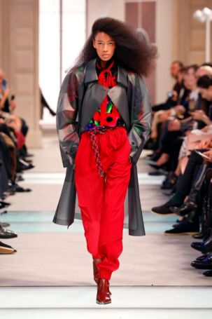 1/62 | Louis Vuitton Fall 2025 | Photo: NOWFASHION.com Louis Vuitton Fall 2025 | Photo: NOWFASHION.com