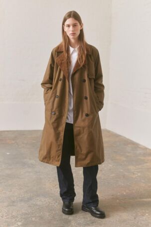 5/39 | Margaret Howell Fall 2025 | Photo: Ola Rindal | Courtesy of Margaret Howell Margaret Howell Fall 2025 | Photo: Ola Rindal | Courtesy of Margaret Howell
