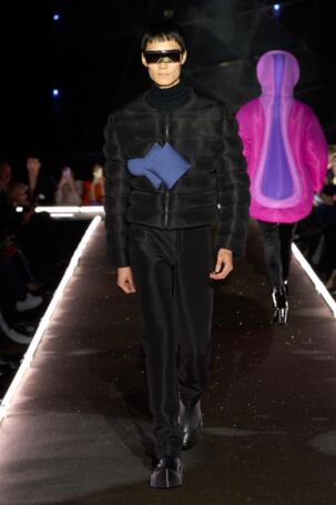 2/24 | Pierre Cardin Fall 2025 | Photo: Pierre Cardin Evolution | Courtesy of Pierre Cardin Pierre Cardin Fall 2025 | Photo: Pierre Cardin Evolution | Courtesy of Pierre Cardin