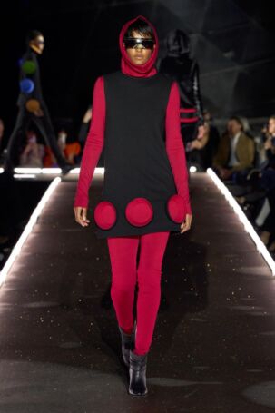 4/24 | Pierre Cardin Fall 2025 | Photo: Pierre Cardin Evolution | Courtesy of Pierre Cardin Pierre Cardin Fall 2025 | Photo: Pierre Cardin Evolution | Courtesy of Pierre Cardin
