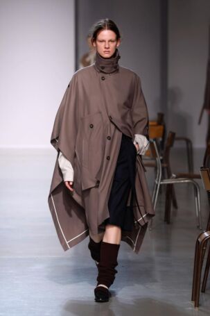7/41 | Ujoh Fall 2025 | Photo: NOWFASHION.com Ujoh Fall 2025 | Photo: NOWFASHION.com