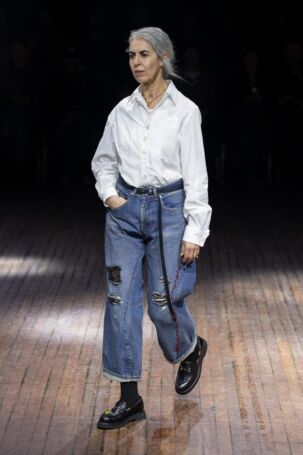 12/51 | Undercover Fall 2025 | Photo: NOWFASHION.com Undercover Fall 2025 | Photo: NOWFASHION.com