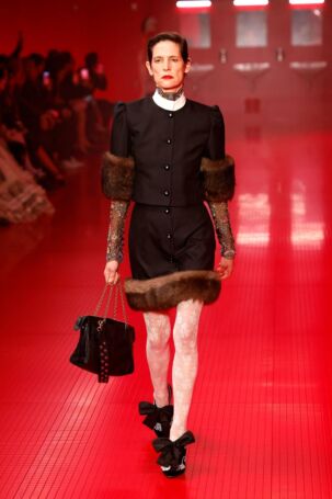 5/85 | Valentino Fall 2025 | Photo: NOWFASHION.com Valentino Fall 2025 | Photo: NOWFASHION.com