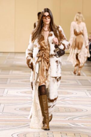 Zimmermann Fall 2025 | NOWFASHION.com Zimmermann Fall 2025 | NOWFASHION.com