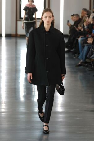 8/55 | Bally Fall 2025 | Photo: NOWFASHION.com Bally Fall 2025 | Photo: NOWFASHION.com