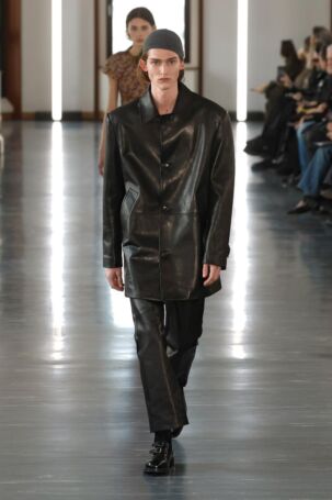 11/55 | Bally Fall 2025 | Photo: NOWFASHION.com Bally Fall 2025 | Photo: NOWFASHION.com