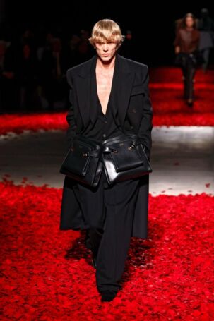 12/67 | Ferragamo Fall 2025 | Photo: NOWFASHION.com Ferragamo Fall 2025 | Photo: NOWFASHION.com