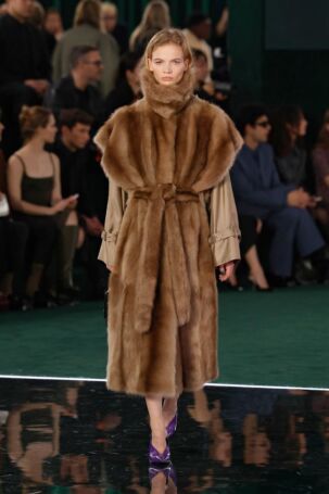 8/61 | Gucci Fall 2025 | Photo: NOWFASHION.com Gucci Fall 2025 | Photo: NOWFASHION.com