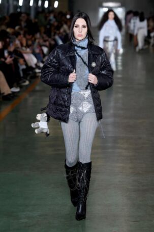 11/37 | Marco Rambaldi Fall 2025 | Photo: NOWFASHION.com Marco Rambaldi Fall 2025 | Photo: NOWFASHION.com