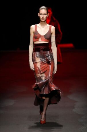 4/55 | Roberto Cavalli Fall 2025 | Photo: NOWFASHION.com Roberto Cavalli Fall 2025 | Photo: NOWFASHION.com
