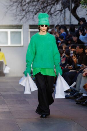 5/30 | Sunnei | Fall 2025 | Courtesy of Sunnei Sunnei | Fall 2025 | Courtesy of Sunnei