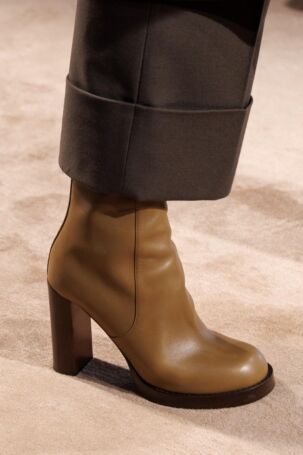 7/100 | Details at Tod's | Fall 2025 | Courtesy of Tod's Details at Tod's | Fall 2025 | Courtesy of Tod's
