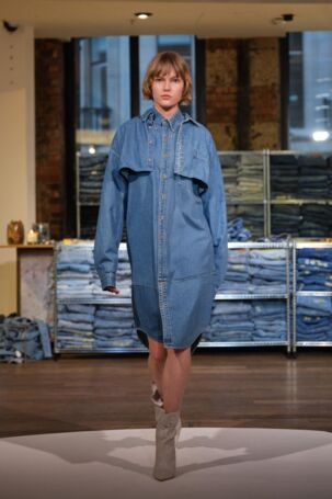 4/30 | E.L.V. Denim | Fall 2025 | Courtesy of E.L.V. Denim E.L.V. Denim | Fall 2025 | Courtesy of E.L.V. Denim