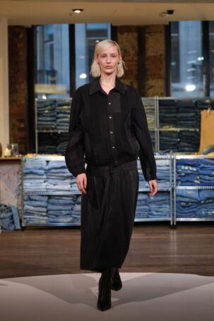 5/30 | E.L.V. Denim | Fall 2025 | Courtesy of E.L.V. Denim E.L.V. Denim | Fall 2025 | Courtesy of E.L.V. Denim