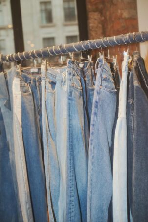 5/98 | Setting at E.L.V. Denim | Fall 2025 | Courtesy of E.L.V. Denim Setting at E.L.V. Denim | Fall 2025 | Courtesy of E.L.V. Denim