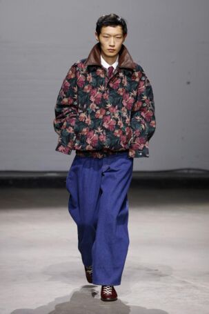 7/42 | S.S.Daley Fall 2025 | Photo: NOWFASHION.com S.S.Daley Fall 2025 | Photo: NOWFASHION.com