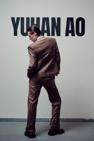 4/18 | Yuhan Ao Fall 2025 | Photo: Ben Bradish Ellames | Courtesy of Yuhan Ao Yuhan Ao Fall 2025 | Photo: Ben Bradish Ellames | Courtesy of Yuhan Ao