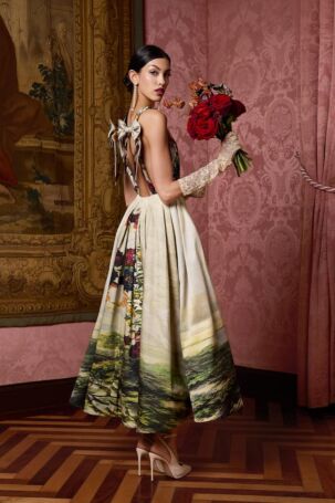 4/33 | Alice + Olivia Fall 2025 | Photo: Sam Spence | Courtesy of Alice + Olivia Alice + Olivia Fall 2025 | Photo: Sam Spence | Courtesy of Alice + Olivia