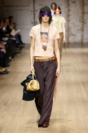 9/46 | Coach Fall 2025 | Photo: NOWFASHION.com Coach Fall 2025 | Photo: NOWFASHION.com