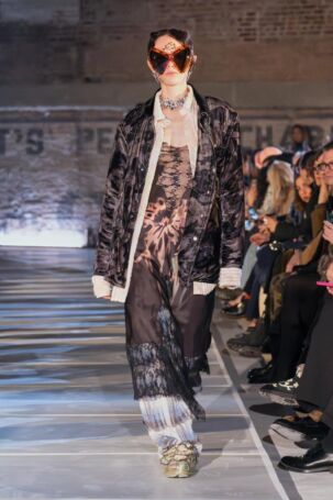 7/37 | Collina Strada Fall 2025 | Photo: Alessandro Viero/Gorunway | Courtesy of Collina Strada Collina Strada Fall 2025 | Photo: Alessandro Viero/Gorunway | Courtesy of Collina Strada
