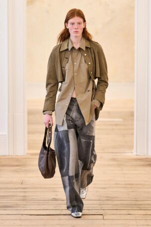 3/28 | Eckhaus Latta Fall 2025 | Photo: GoRunway | Courtesy of Eckhaus Latta Eckhaus Latta Fall 2025 | Photo: GoRunway | Courtesy of Eckhaus Latta