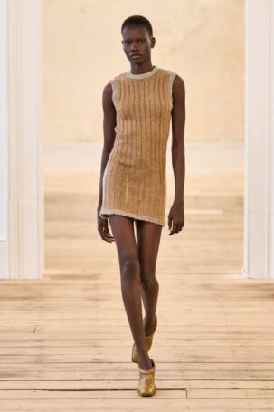 4/28 | Eckhaus Latta Fall 2025 | Photo: GoRunway | Courtesy of Eckhaus Latta Eckhaus Latta Fall 2025 | Photo: GoRunway | Courtesy of Eckhaus Latta