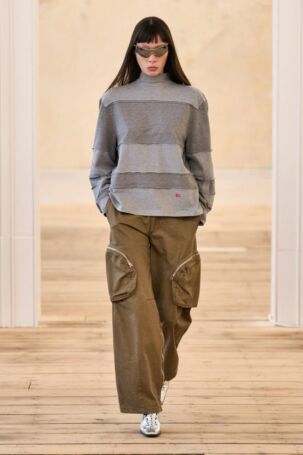 5/28 | Eckhaus Latta Fall 2025 | Photo: GoRunway | Courtesy of Eckhaus Latta Eckhaus Latta Fall 2025 | Photo: GoRunway | Courtesy of Eckhaus Latta