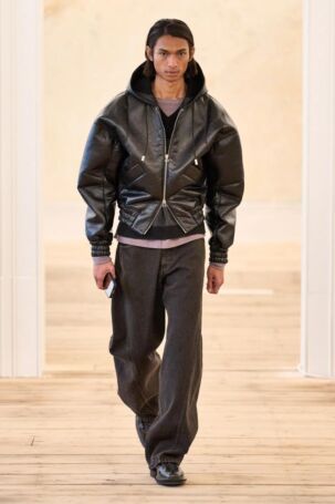 11/28 | Eckhaus Latta Fall 2025 | Photo: GoRunway | Courtesy of Eckhaus Latta Eckhaus Latta Fall 2025 | Photo: GoRunway | Courtesy of Eckhaus Latta