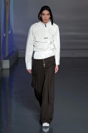 7/32 | Jane Wade Fall 2025 | Photo: NOWFASHION.com Jane Wade Fall 2025 | Photo: NOWFASHION.com