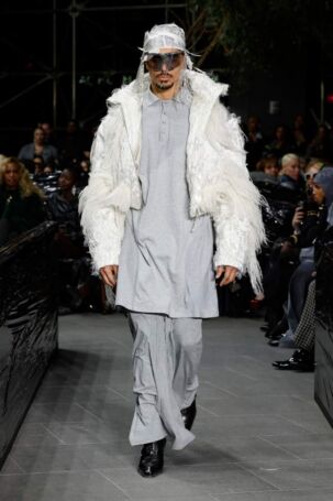 3/38 | Luar Fall 2025 | Photo: NOWFASHION.com Luar Fall 2025 | Photo: NOWFASHION.com