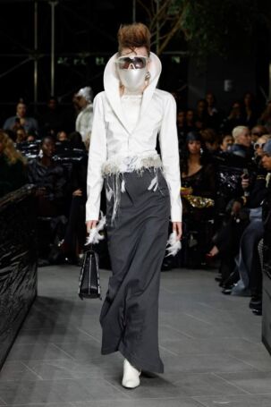 4/38 | Luar Fall 2025 | Photo: NOWFASHION.com Luar Fall 2025 | Photo: NOWFASHION.com