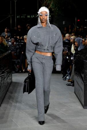 9/38 | Luar Fall 2025 | Photo: NOWFASHION.com Luar Fall 2025 | Photo: NOWFASHION.com